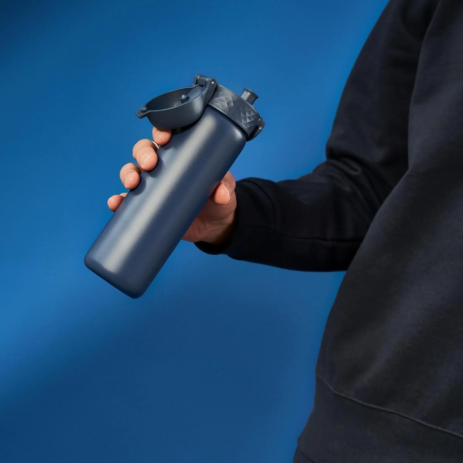 Slim Lightweight Steel Water Bottle 600 ml/20 oz Navy Blue - Image 3